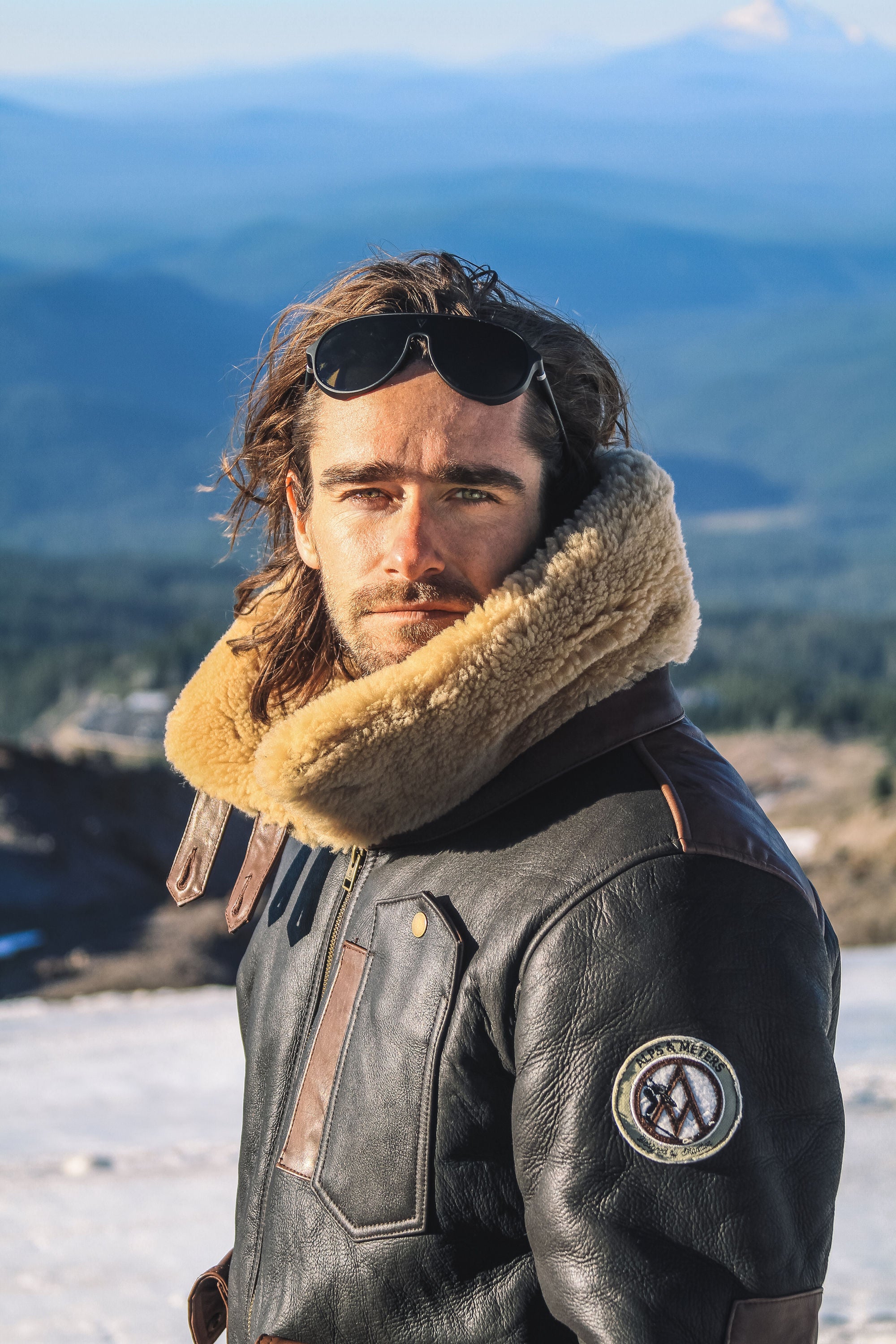 ALPHAICON O-Pajama おパジャマ ALPINE BRONZE Men's Alpine Shearling Leather Jacket – Alps & Meters