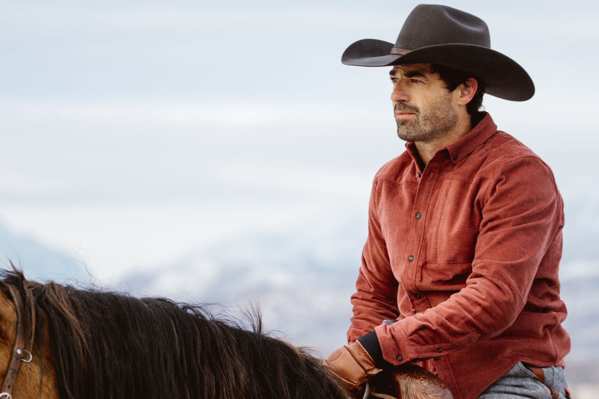 Men's Corduroy Oxford Shirt Inspired by Ski Touring – Alps & Meters